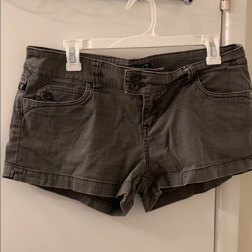 Grey shorts